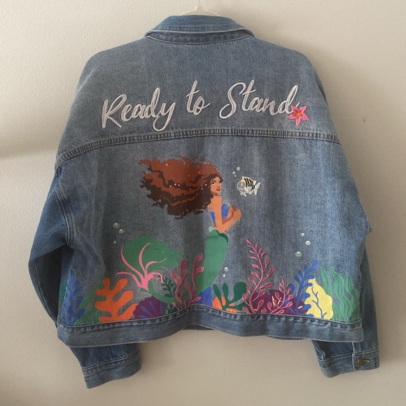 Disney Blue Denim Jacket with Ocean Theme size 1X - Picture 2 of 14